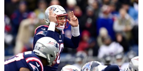 Les New England Patriots ont battu les Tennessee Titans pour six victoires consécutives Les New England Patriots ont battu les Tennessee Titans pour six victoires consécutives